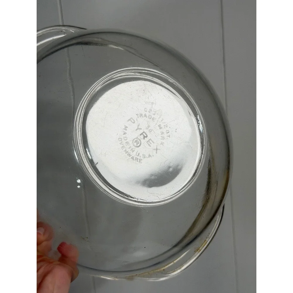 VTG Pyrex Casserole Dish Clear Glass Round 023 1 1/2 QT Ovenware Made In USA